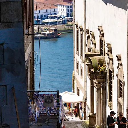 Haven - Under The Luis I Bridge Daire *