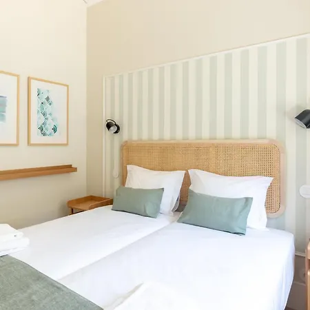 Haven - Under The Luis I Bridge *